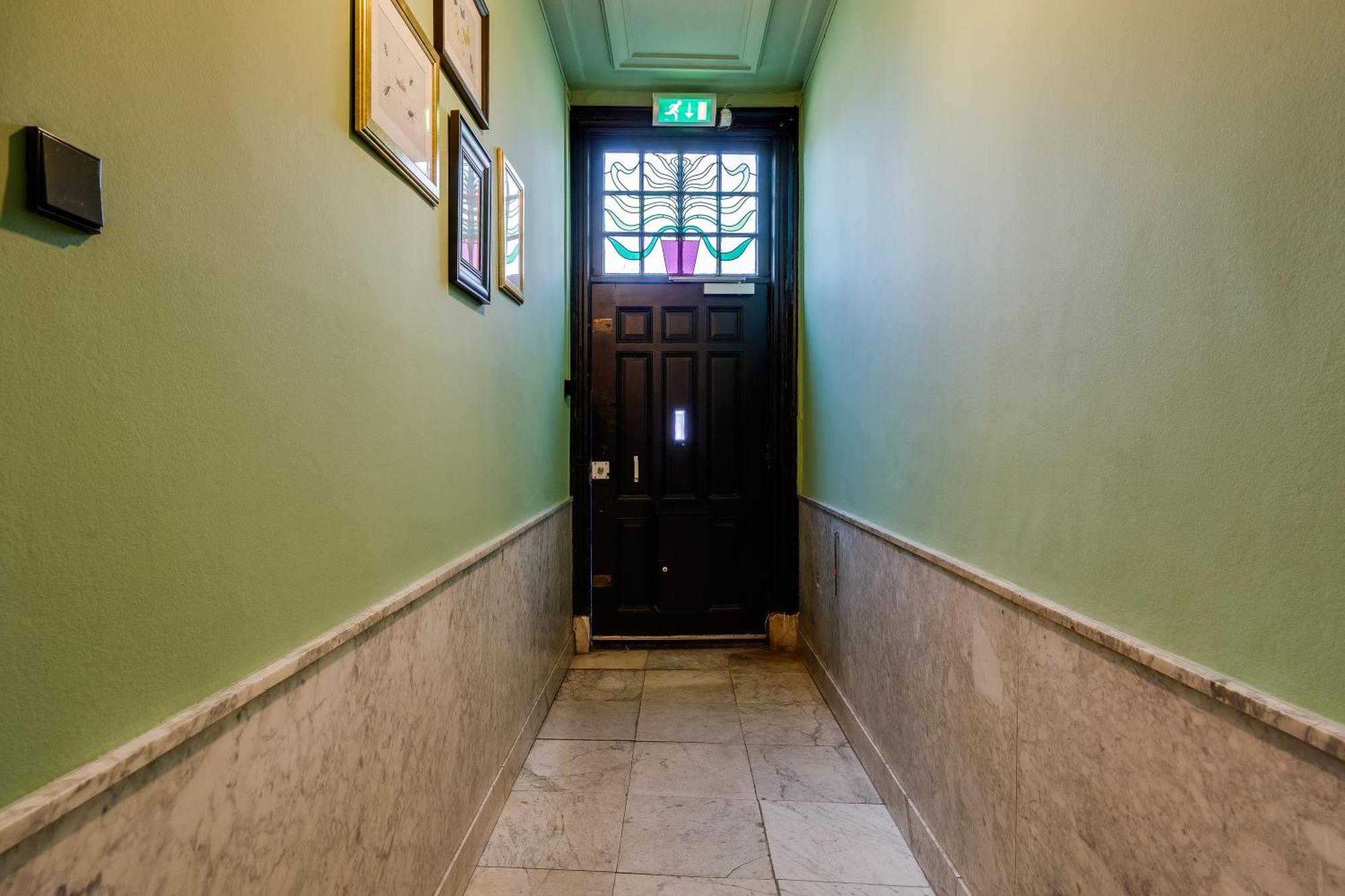 Shenzhou Hotel Amsterdam